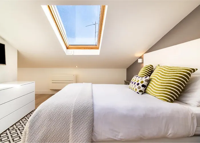 Whome | Madalena Downtown Luxury Duplex